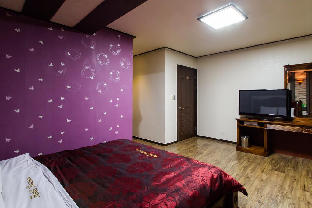 Guangju Hotel Banana Gwangju Metropolitan City Eksteriør bilde