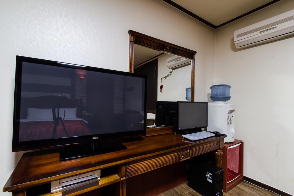 Guangju Hotel Banana Gwangju Metropolitan City Eksteriør bilde
