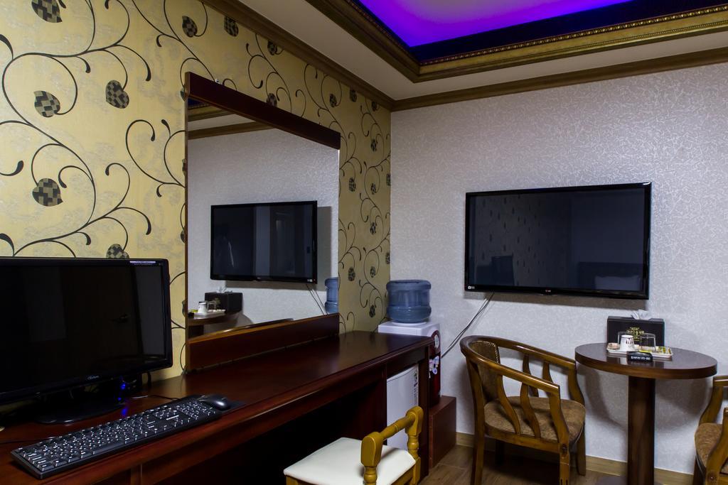 Guangju Hotel Banana Gwangju Metropolitan City Eksteriør bilde