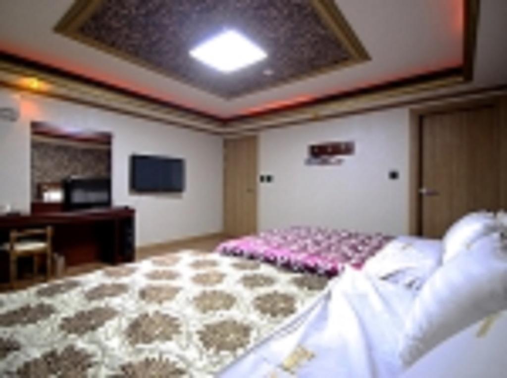 Guangju Hotel Banana Gwangju Metropolitan City Eksteriør bilde