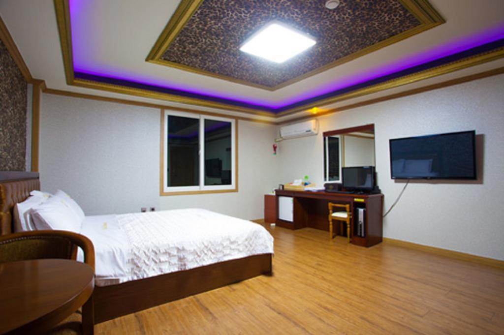 Guangju Hotel Banana Gwangju Metropolitan City Eksteriør bilde