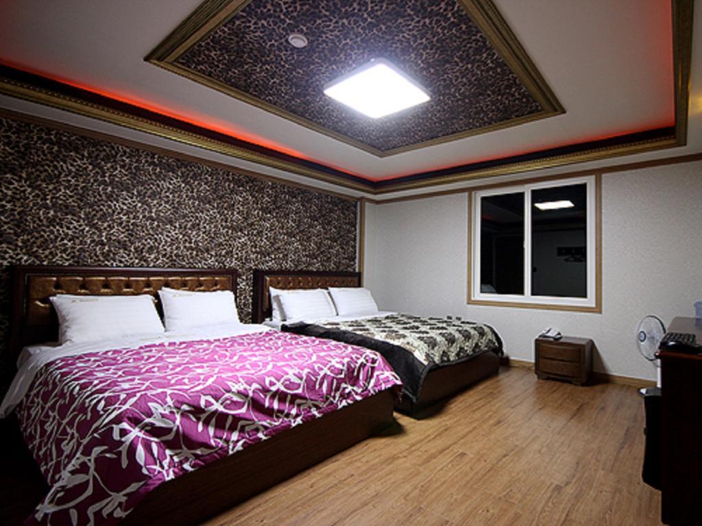 Guangju Hotel Banana Gwangju Metropolitan City Eksteriør bilde