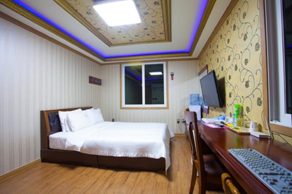 Guangju Hotel Banana Gwangju Metropolitan City Eksteriør bilde