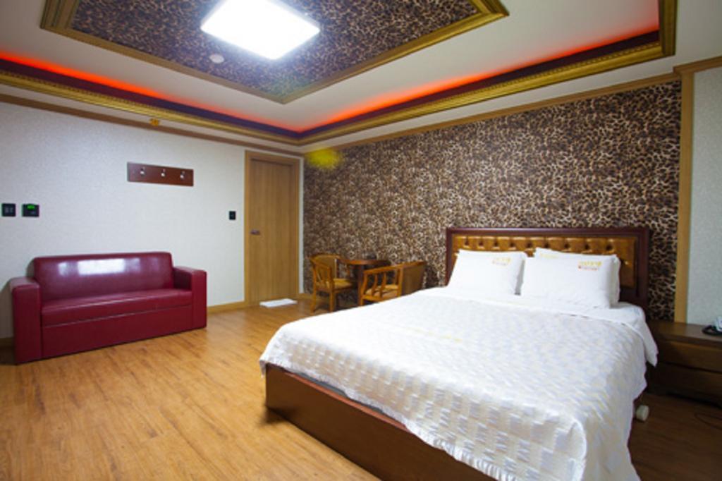 Guangju Hotel Banana Gwangju Metropolitan City Eksteriør bilde